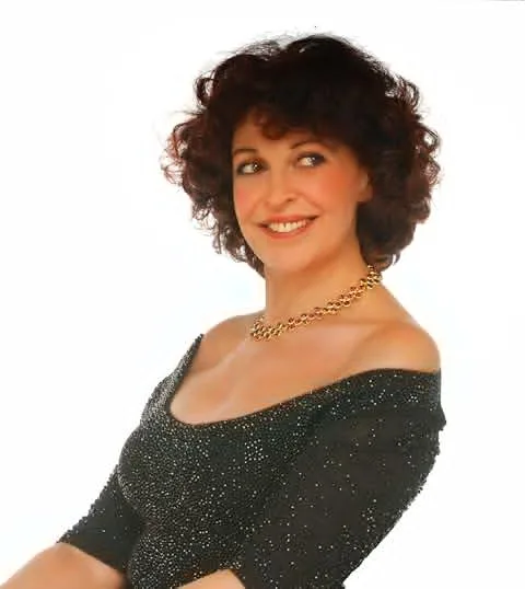 Габриела Ачер